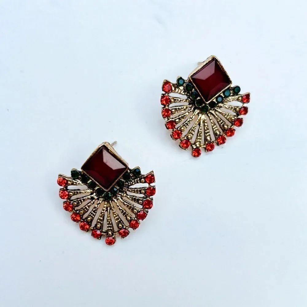 retro stud earrings H28